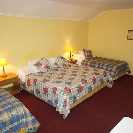 Hostal Ovejero Punta Arenas Extérieur photo