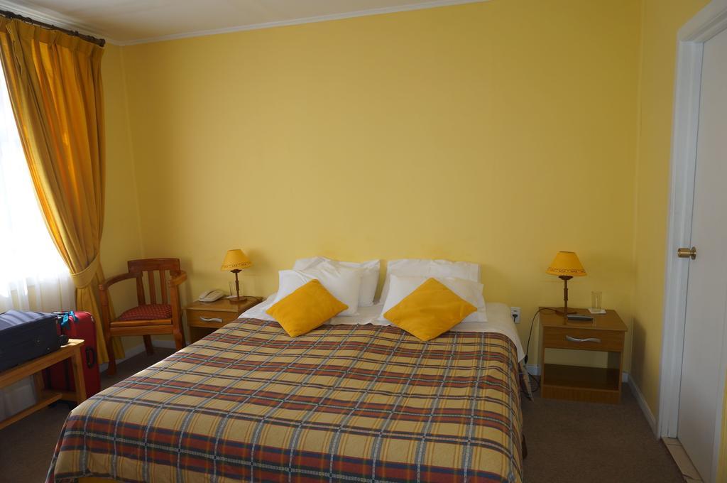 Hostal Ovejero Punta Arenas Extérieur photo