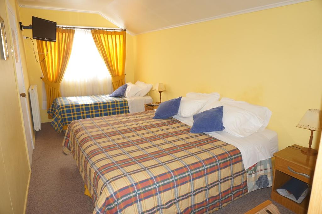 Hostal Ovejero Punta Arenas Extérieur photo