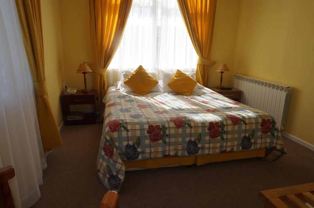 Hostal Ovejero Punta Arenas Extérieur photo