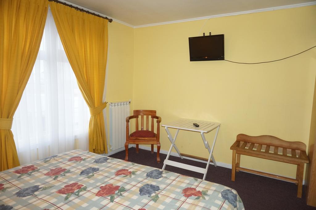 Hostal Ovejero Punta Arenas Extérieur photo