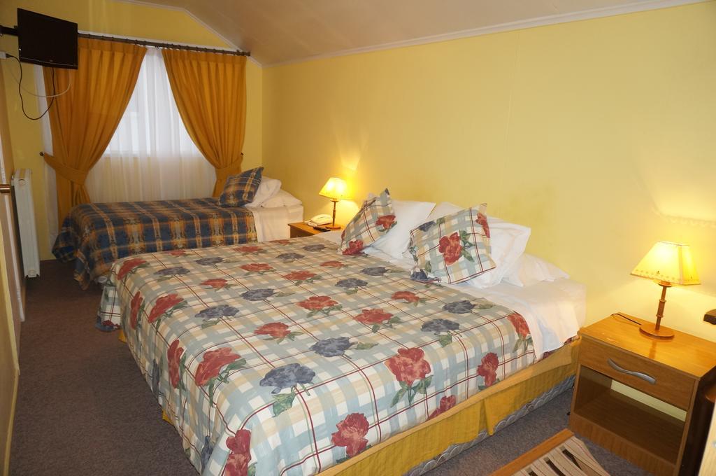Hostal Ovejero Punta Arenas Extérieur photo