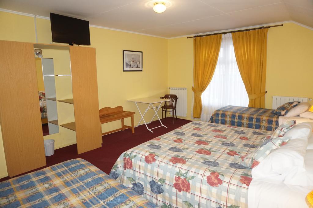 Hostal Ovejero Punta Arenas Extérieur photo