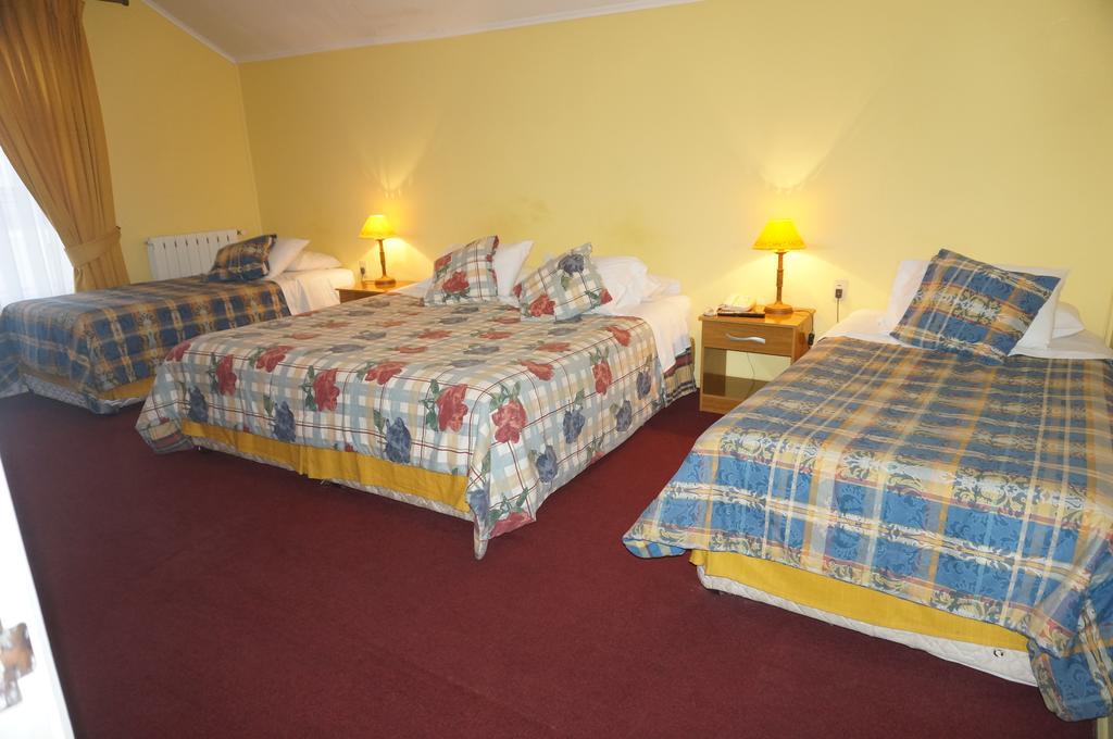 Hostal Ovejero Punta Arenas Extérieur photo